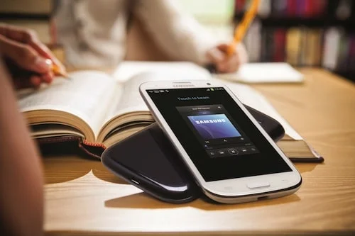 6. GALAXY S III S Beam Music sharing W