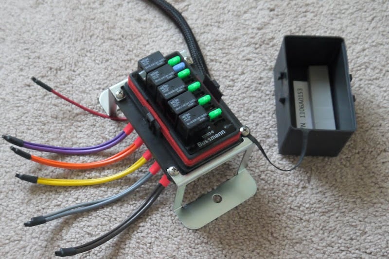 Universal Waterproof Fuse Box Relay