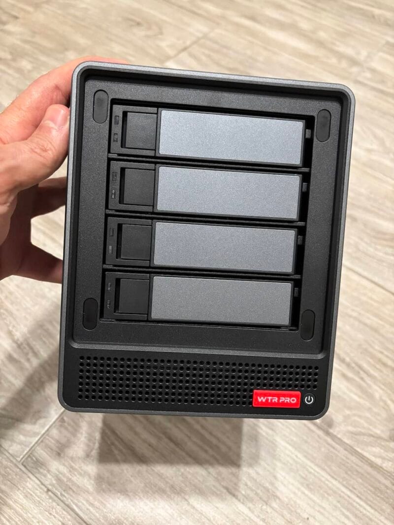 AOOSTAR WTR Pro Front
