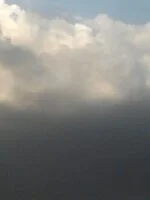 صور و فيديو حريق التواير في الكويت 17/4/2012 33 AqpwbNECMAMDQDl